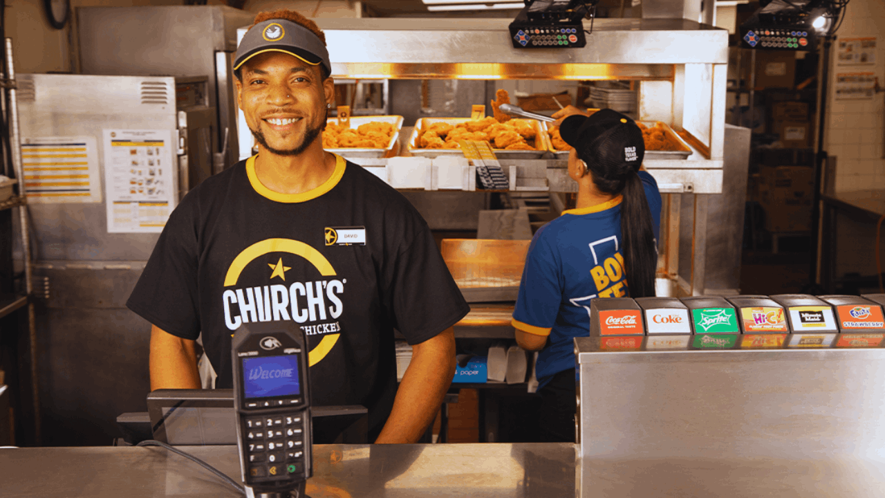 Únete a Church’s Texas Chicken: Solicita ahora empleos en comida rápida