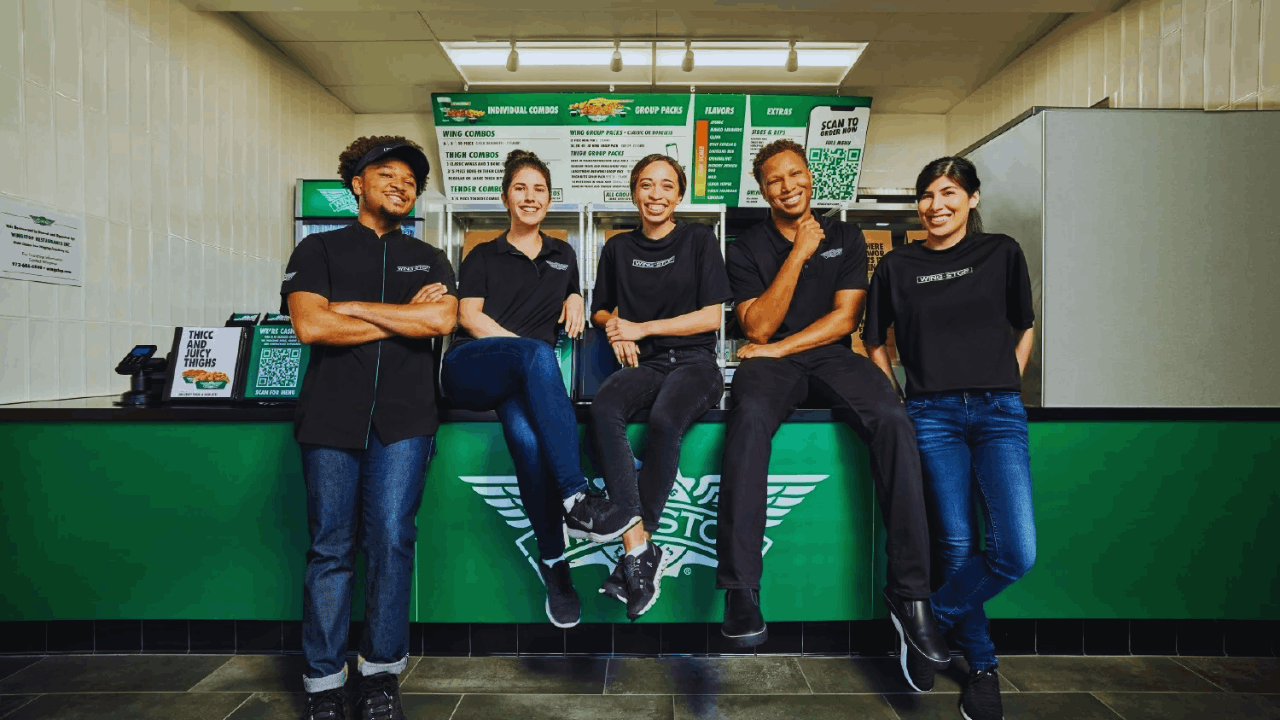 Carreras en Wingstop: Solicita hoy mismo empleos para trabajar con alitas de pollo