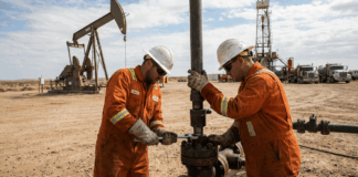 Empleos de nivel inicial en el sector petrolero: Comienza una carrera sin experiencia previa